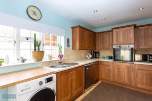 Kitchen- click for photo gallery